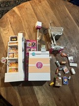 Barbie Doll Supermarket Play Set Grocery Store - Cart &amp; Foods - 19 Piece... - $243.38 MXN