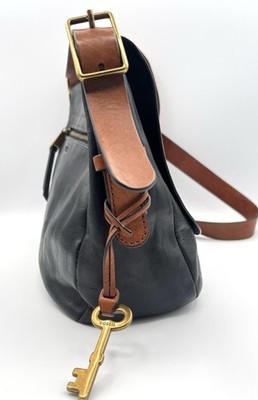 Fossil Harper Crossbody Bag Black Cow Hide Leather Large Flap Brass Key Saddle Item image 3
