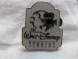 Disney Trading Pins  66 The Walt Disney Studios (Mickey with Movie Camera) - £6.04 GBP