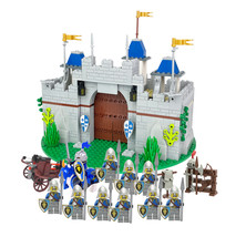 Medieval Kingdom Blue Lion Knights&#39; Castle with Minifigures Sets H - £35.94 GBP