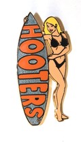 Hooters Surfer Girl Blonde Silver Surfboard Black Bikini BATHING/SWIM Suit Pin - £11.98 GBP