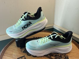 Men’s Hoka Bondi 9, Blue/Green/Multi, Size 11.0 D - $1,272.25 MXN