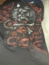 Liquid Blue  Skull &amp; Crossbones Demon Roses  Graphic T Shirt XL Tee Dope  - $68.31