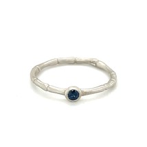 Sterling 18k White Vermeil Bamboo w/ Bezel Set Blue Saphire Ring Sz 5.50 - $58.41