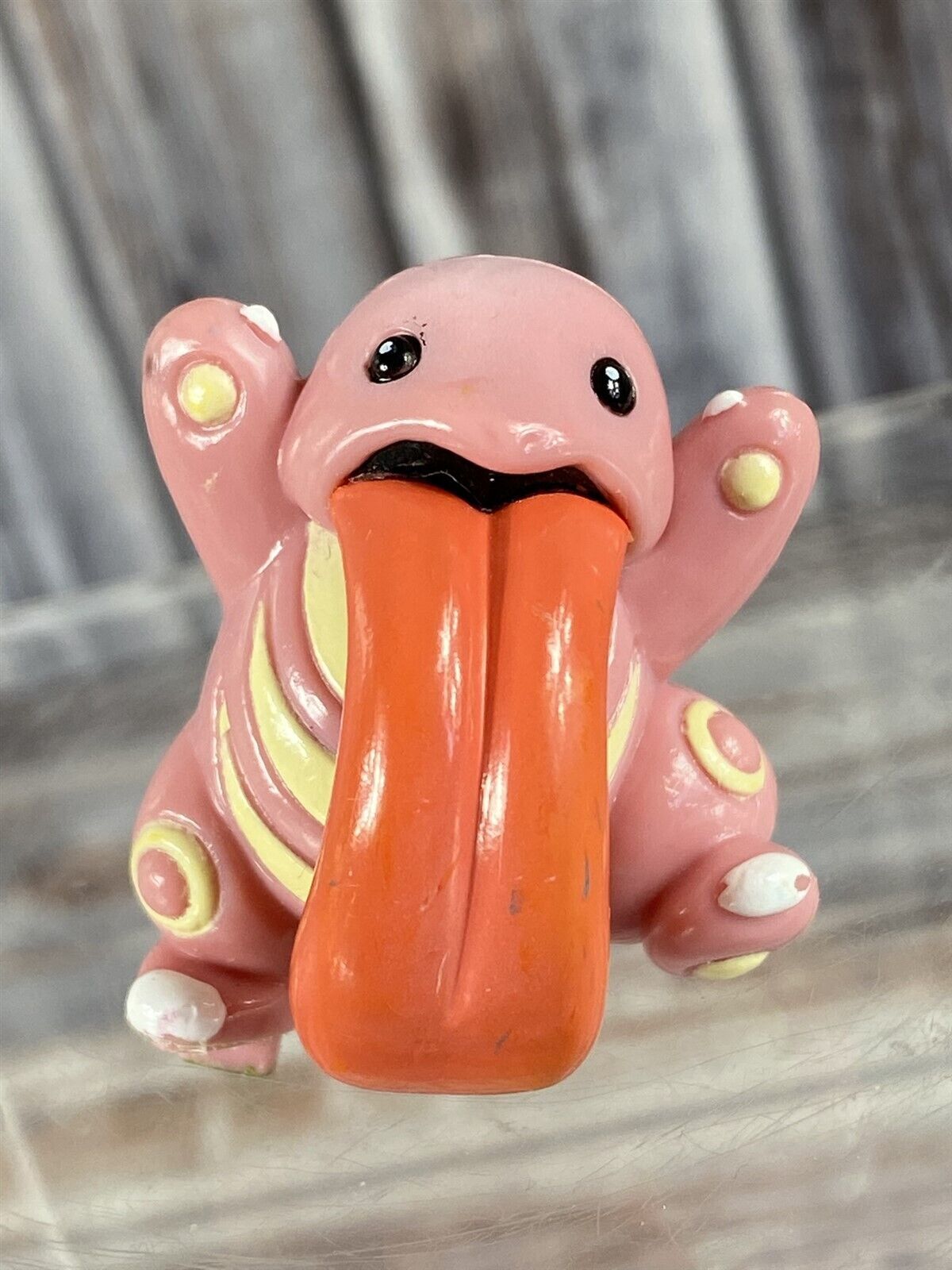 Vintage 1999 Tomy Pokemon CGTSJ PVC Figure - Lickitung - £14.92 GBP