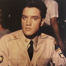 Elvis Presley Vintage Candid Photo Elvis In GI Blues EP4 - $12.86