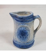 Vintage Creamer Safari Elephant Giraffe Blue 2.5 Inch Tall - £8.98 GBP