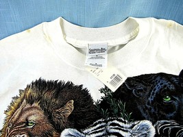 SIEGFRIED &amp; ROY MIRAGE LAS VEGAS MEDIUM TEE SHIRT TIGERS PICTURED ON BOT... - $4.50