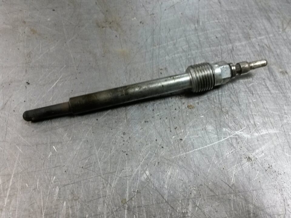 Glow Plug For 03-04 Ford F-250 Super Duty  6.0 3C3E12A342AA Power Stoke ... - $19.75