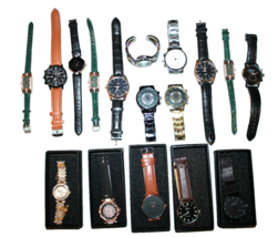 Lot of 17 Men&#39;s &amp; Women&#39;s Black, Gold, Green Fashion Watches NEW W/ Battery - $45.00
