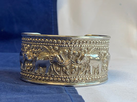 Sterling Silver Elephant Cuff Bracelet 49.44g Fine Jewelry 6.75&quot; Adjustable Luck - £119.31 GBP