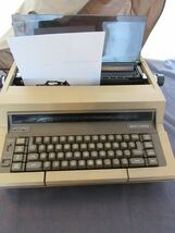 Smith-Corona Typetronic Electric Typewriter Model 1 E with Cover &amp; Manual - $84.27