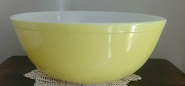 Pyrex ~ 4 Quart ~ 10.5&quot; Diameter Mixing Bowl ~ Ovenware ~ Solid Yellow ~ 404 - $59.84