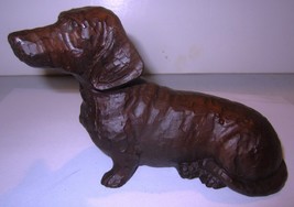  Vintage Red Mill Carved Dachshund Figurine Signed - £13.35 GBP