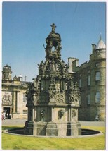 Postcard Queen Victoria&#39;s Fountain Palace Holyrood House Edinburgh Scotland UK - £2.17 GBP