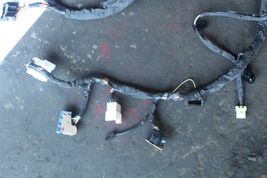 2009-2011 HYUNDAI GENESIS 3.8L ENGINE BAY WIRING HARNESS & FUSE BOX RELAY  C126 image 5