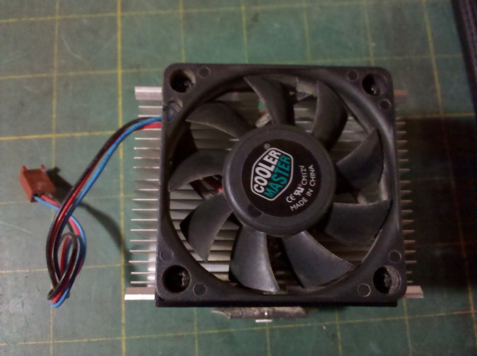 Primary image for 7FFF69 BOX FAN (12VDC 300MA, 60X60X15MM) AND HEAT SINK (80X60X45MM) TESTS OK VGC