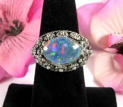 Vintage Imitation OPAL DAISY FLOWER RING Blue Green Glass Silvertone Adj... - $29.32 CAD