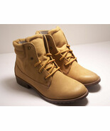 CANDIES CAPOWELL Womens Shoes Ankle Boots Lace Up Boots Tan NEW - $951.78 MXN