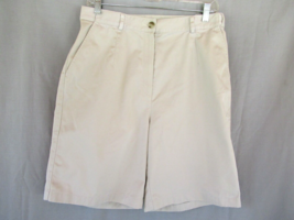 L.L. Bean shorts original fit Bermuda city Size 12 Reg beige comfort waist - £14.61 GBP