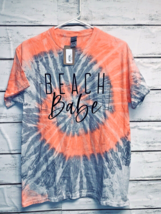 NEW T Shirt Beach Babe Tie Dye Orange and Gray Gildan All Around New Wit... - £14.27 GBP