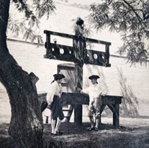 1940 Williamsburg Virginia Public Gaol Jail Prison Pillory Photogravure ... - $29.99