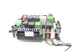 07-09 MERCEDES-BENZ W221 S600 FRONT UNDER HOOD FUSE BOX E4152 image 9
