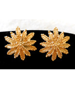 Avon Textured Star Flower Clip On Earrings Hypo Allergenic Nickel Free ✿... - €17,03 EUR