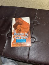 A Raisin in the Sun by Lorraine Hansberry 1966 Paperback (Signet) Like New - $5.45