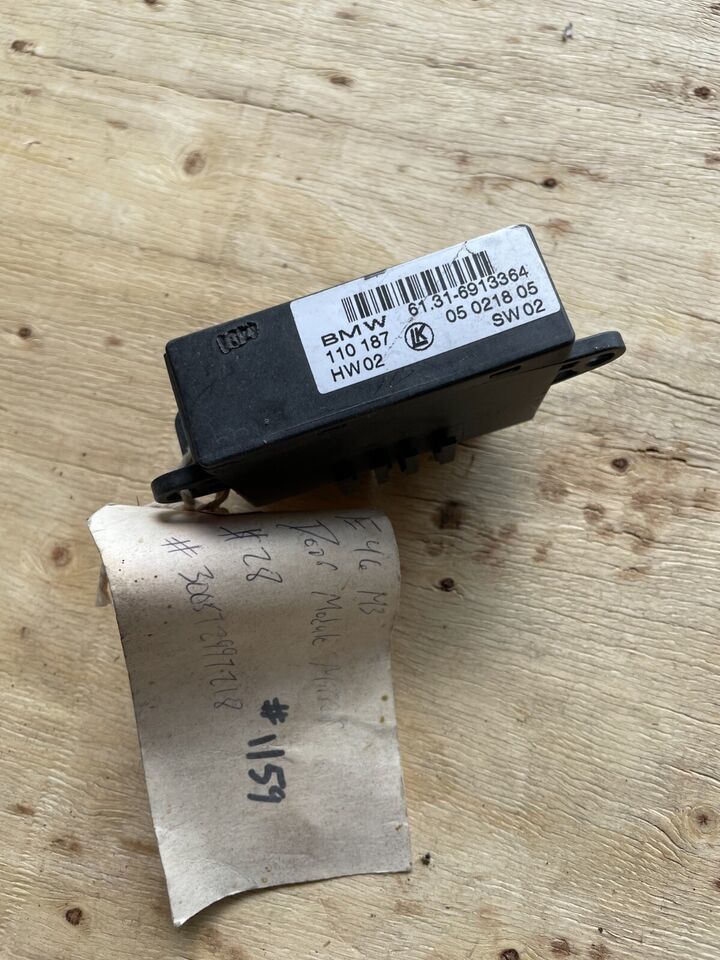 BMW OEM 01-05 E46 FRONT DOOR SIDE MIRROR MEMORY CONTROL MODULE DRIVER PA... - $6.70