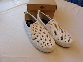 Sperry Crest S/O Scalloped Perforated White Leather Women&#39;s 10 M NEW In Box - £95.47 GBP