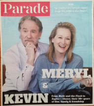 Meryl Streep Kevin Kline, Mei Lin, Bugs Bunny @ PARADE Las Vegas Mag Jul 2015 - £3.12 GBP