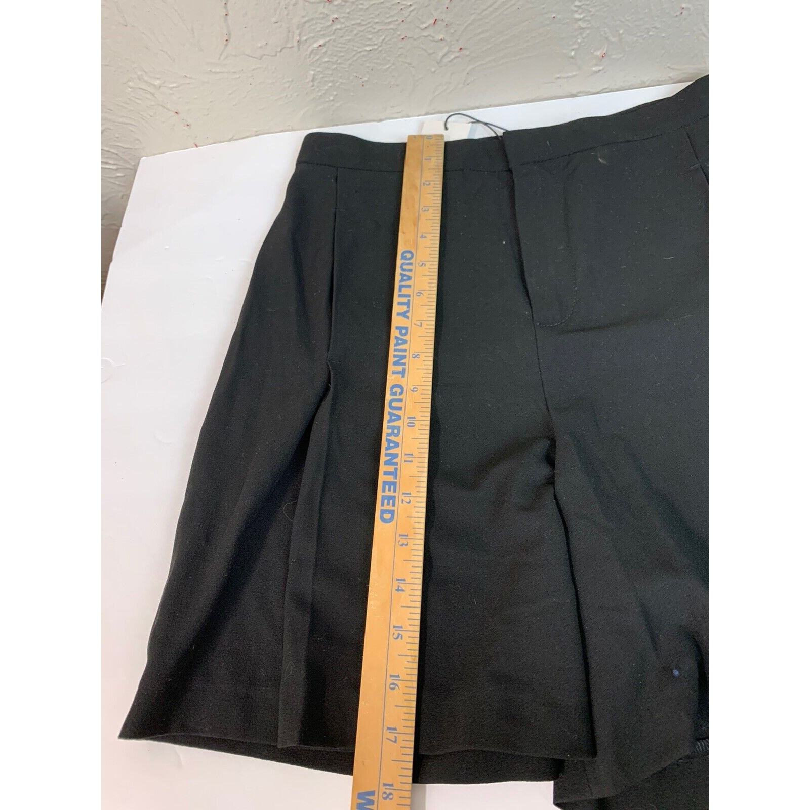 Set Women Pants Bermuda Shorts 52234 Black Pleated High Rise Shorts Size 36 NWT Item image 8