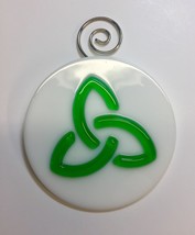 Celtic Trinity Knot Fused Glass Sun Catcher - £18.67 GBP