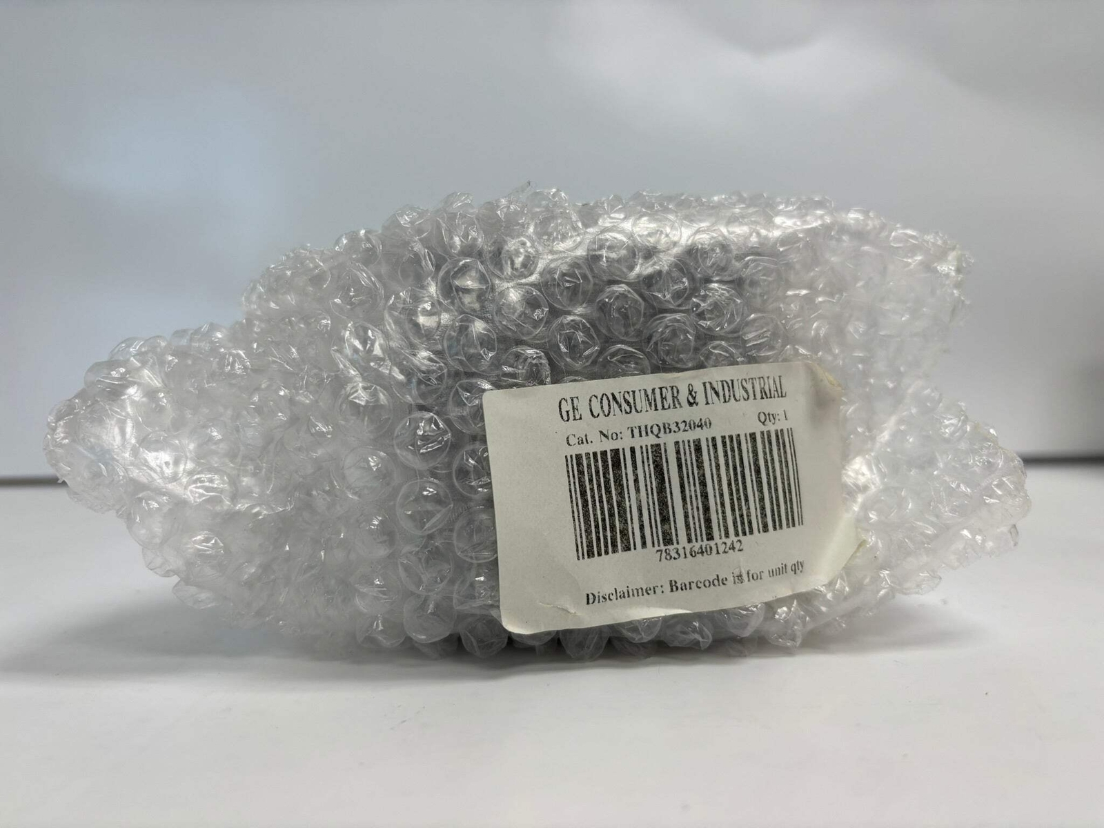 New GE Consumer &amp; Industrials 40 AMP 3 Pole Circuit Breaker THQB32040 - $95.00