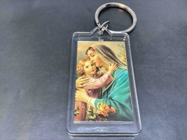 Vintage Religious Keyring Holy Mary Holding Lil Jesus Keychain Ancien Porte-Clés - £6.28 GBP