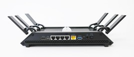 NETGEAR Nighthawk X6S AC3200 Tri-Band Wi-Fi Router R8000 image 4