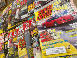 Lot Of +20 Super Chevy Car Magazines - £18.04 GBP