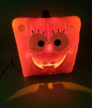 SpongeBob Square Pants Pumpkin Jack O Lantern Halloween 2011 Lighted Blow Mold - £23.29 GBP