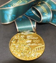 Atlanta 1996 Olympic Commemorative &#39;Gold&#39; Medal with Ribbons &amp; Display S... - £39.07 GBP