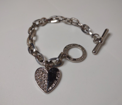 7.5 Inch Lightweight Silver Tone Michael Kors Heart Charm Bracelet - £31.97 GBP