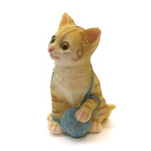 Orange Tabby Feline Cat Kitty Playing With Ball Hard Plastic Vintage 5&quot; height - £5.95 GBP