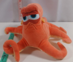 Disney Pixar Finding Dory 6 inch HANK plush Bandai Orange gently played with - $9.90