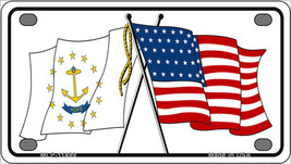 Rhode Island Crossed US Flag Novelty Mini Metal License Plate Tag - £11.95 GBP