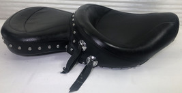 HARLEY ROAD KING MUSTANG STUDDED SEAT SEE DESC PCAHD 1997 - 2007 - $395.88