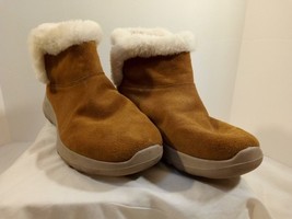 Women&#39;s Skechers On-The-Go Brown Suede and Faux Fur Ankle Boots Size: 9 - £24.80 GBP
