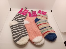 3 Pairs Carnival Ladies Super Soft Slipper Socks One Size Fuzzy Socks Slippers / - £9.60 GBP