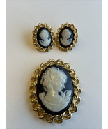 Vintage Large Broken Clasp Black/White Cameo Brooch With Matching Earrings - $12.50