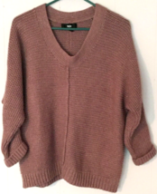 Mossimo sweater size S women v-neck pinkish 3/4 sleeves - $9.85