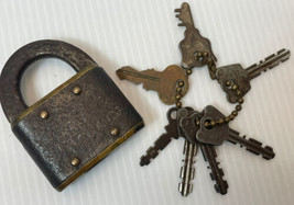 Vtg Yale &amp; Towne 565 Gilded Steel Brass Padlocks Antique Old Lock &amp; Keys Read - £22.05 GBP